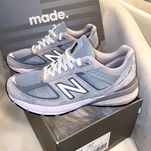 Women's New Balance 990v5 Running Shoes Size 7.5
